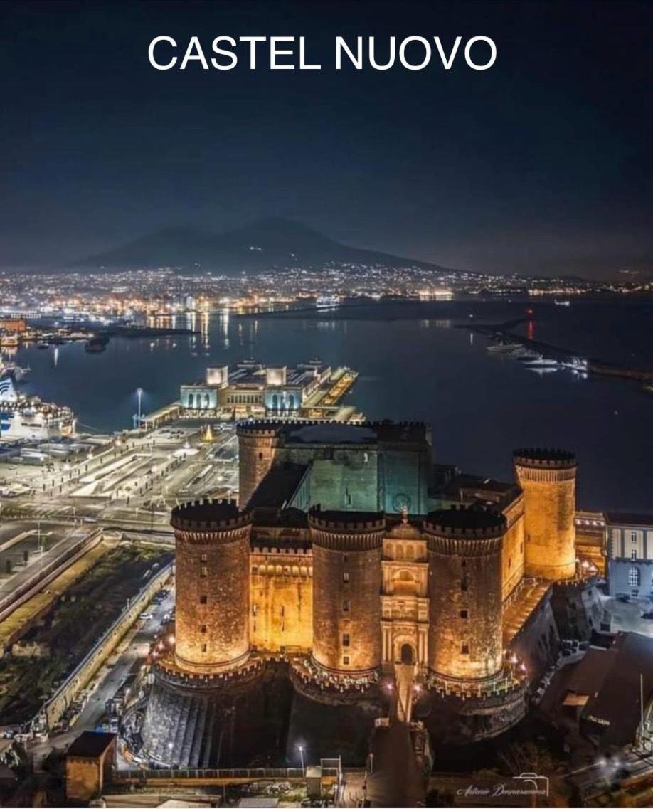 B&B Piccololucio2 Naples Exterior photo
